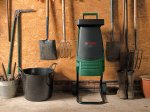 Elektrinis šakų smulkintuvas BOSCH AXT RAPID 2200, galia 2200 W, max šakos skersmuo 40 mm, svoris 12,1 kg