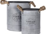 Metalinis lauko vazonas, vintažinis, statinės formos, su pintomis rankenomis, pilkos sp., 22,5 x 22,5 x 25 cm.