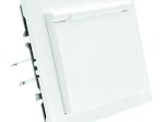 Kištukinis lizdas TOPE Bora, 1 vietos, įleidžiamas, baltos sp., su įžeminimu, IP44, 16 A, 250 V, 500900016