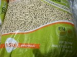 Medienos pjuvenų granulės, sertifikuotos, 6mm, 15 kg, drėgnumas < 10%, peleningumas < 0,8%, kaloringumas 16 MJ/kg