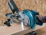 Skersinio pjovimo staklės MAKITA LS0815FLN, galia 1,4 kW, diskas 216 mm, švelnus startas, lazeris