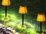 Lauko šviestuvas įsmeigiamas SUNLUX, su saulės elementais, IP44, 125x125x390 mm, veikimo laikas: 6-8 val., 8116